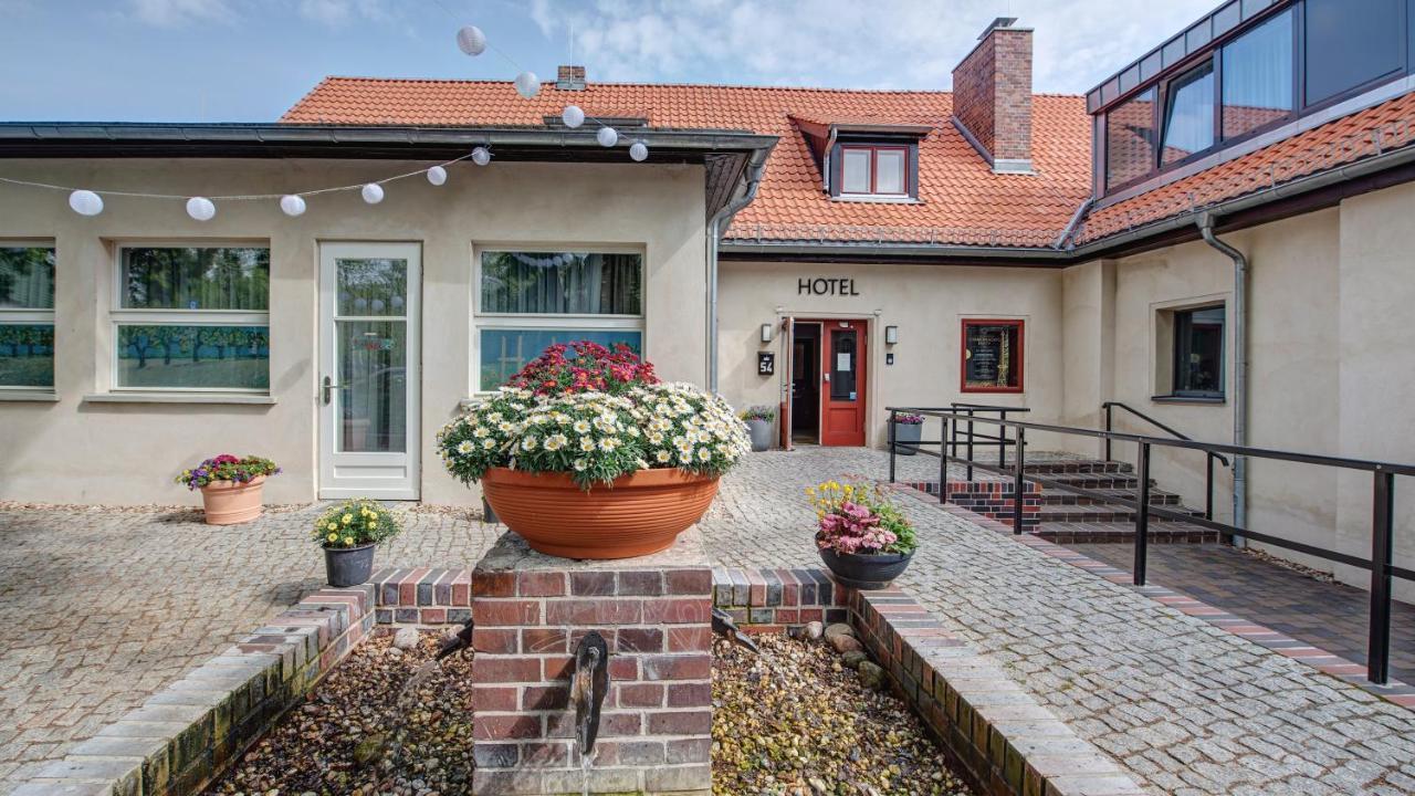 Landhotel Diana Teltow Exterior foto
